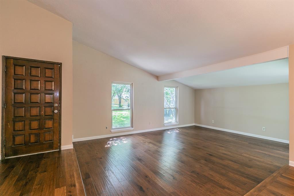 2106 Acer Court