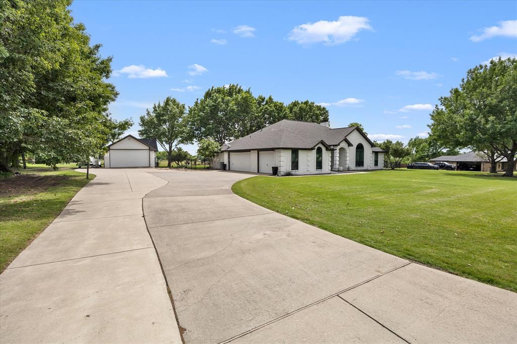 3 Crestview Circle