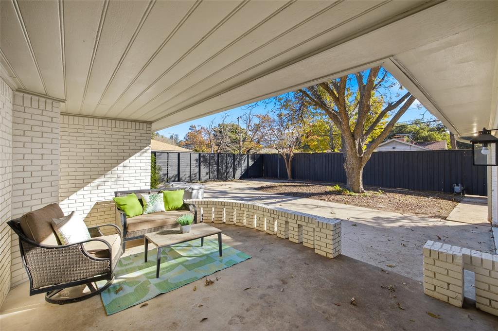 Caruth Meadows - Residential