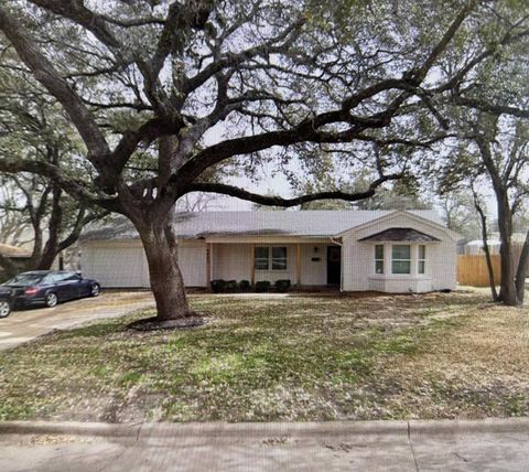 5905 Winifred Drive Fort Worth TX 76133