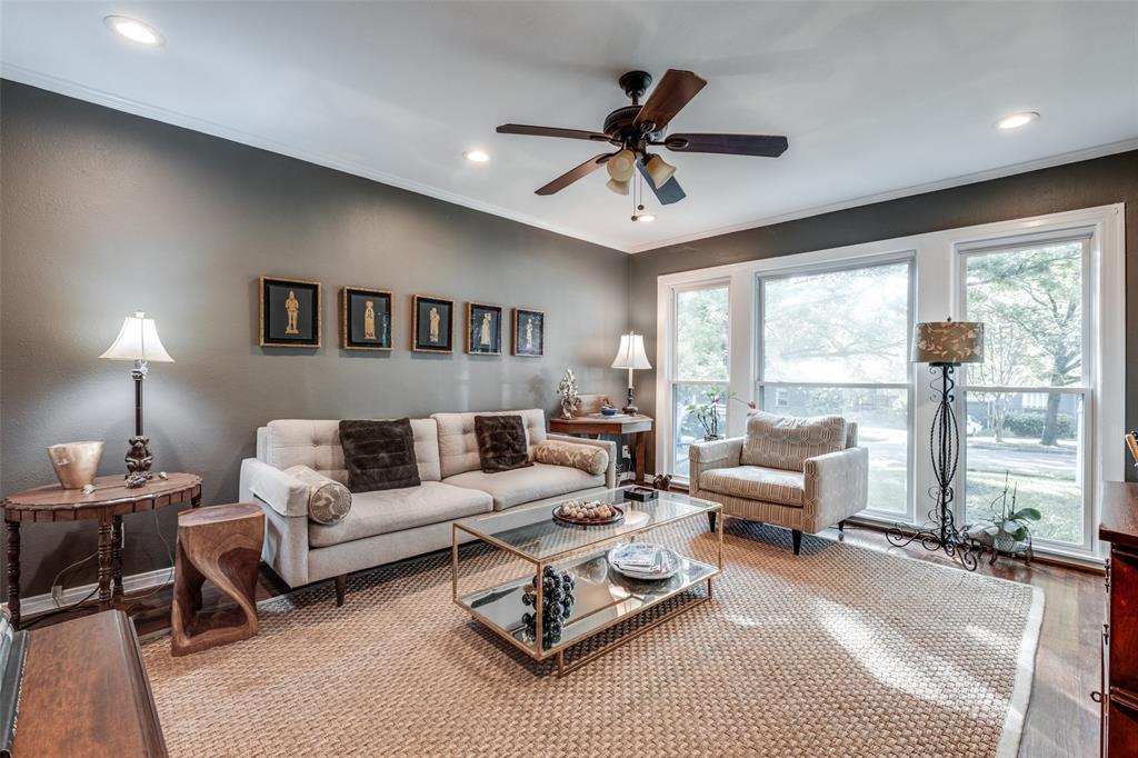 8819 Santa Clara Drive