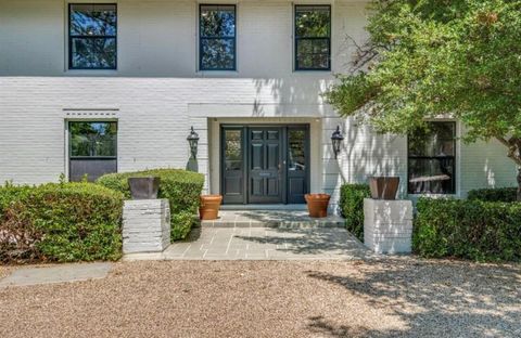 Tiny photo for 6307 Deloache Avenue, Dallas, TX 75225 (MLS # 21167782)
