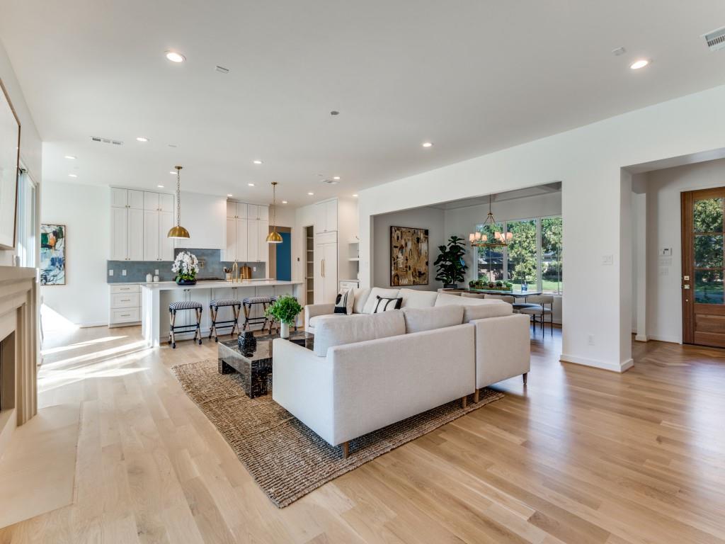 Royal Oaks Park - Residential