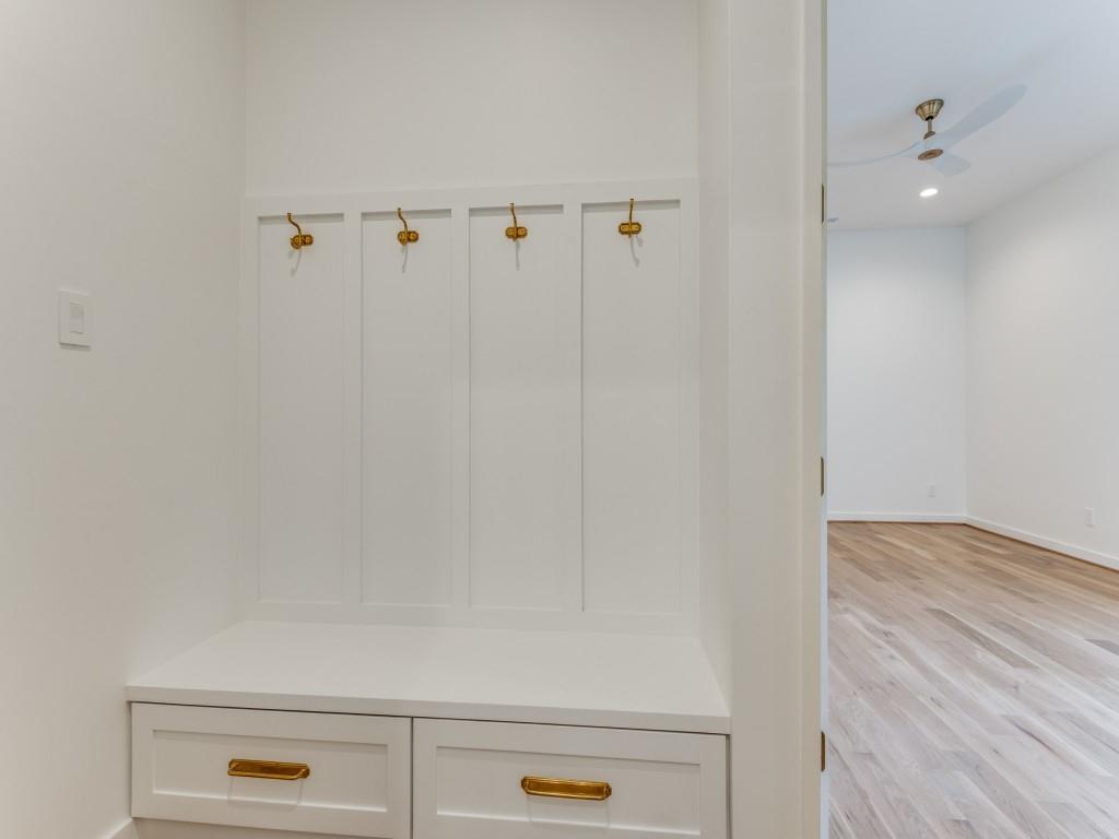 Royal Oaks Park - Residential