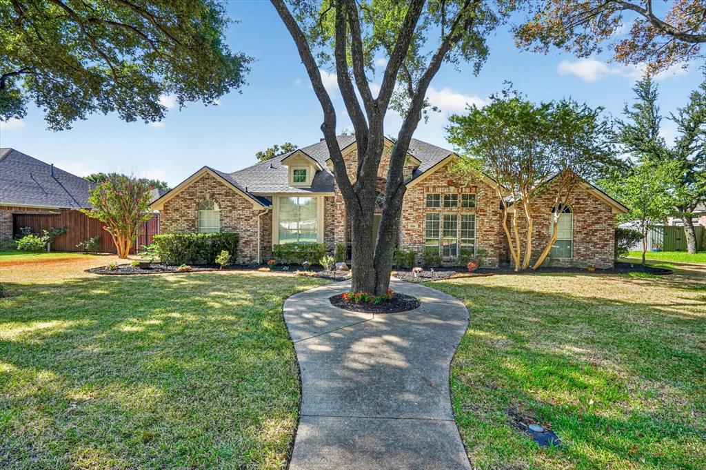 106 Hummingbird Lane