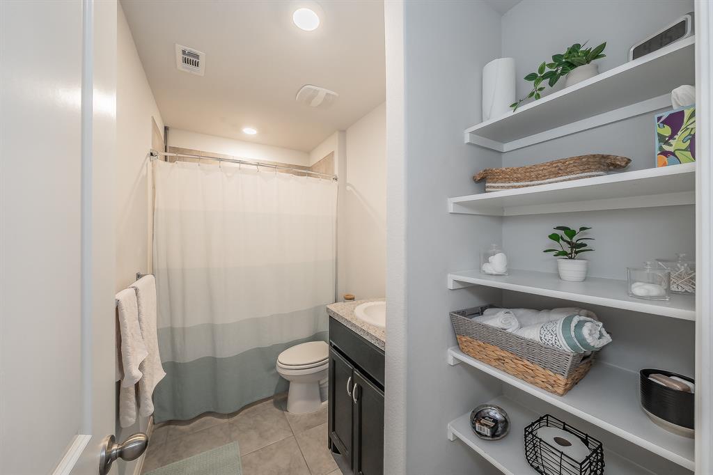 16501 White Fish Lane