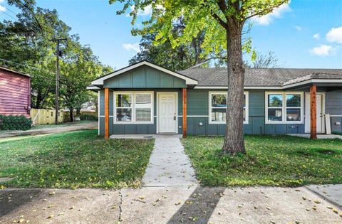 Photo of 410 S Mirick Avenue #412, Denison, TX 75020 (MLS # 21312158)