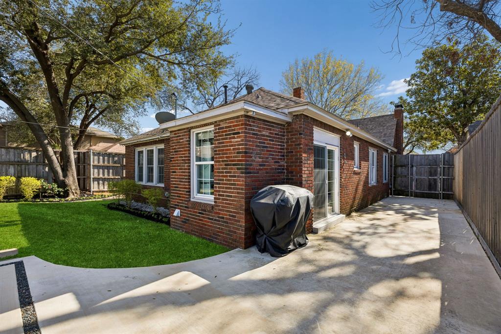 PERRY HEIGHTS - Residential