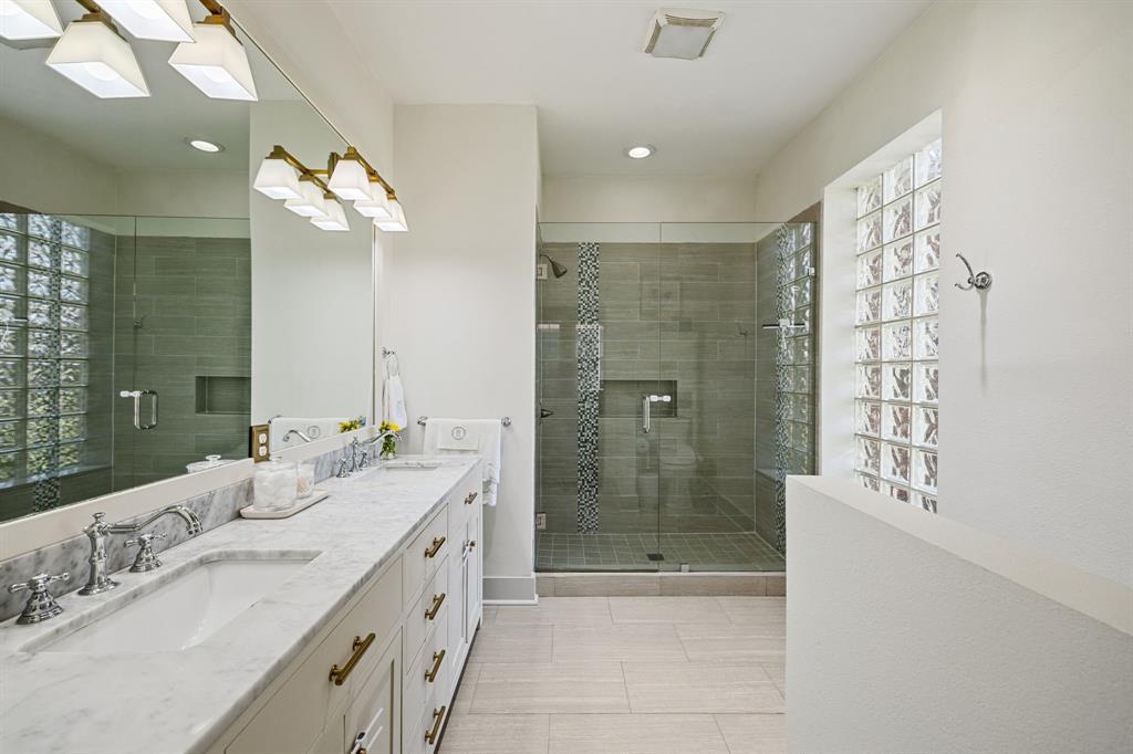 PERRY HEIGHTS - Residential