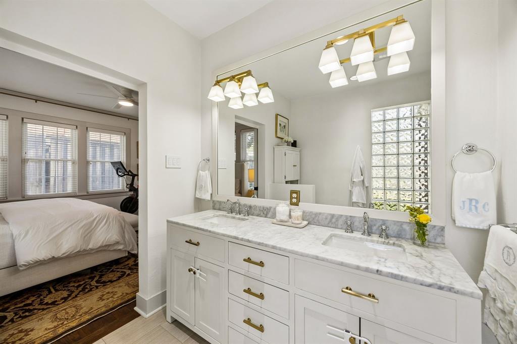 PERRY HEIGHTS - Residential