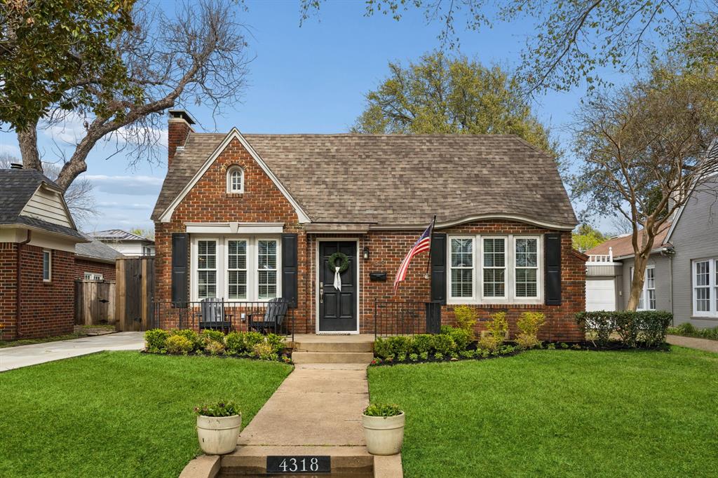 PERRY HEIGHTS - Residential