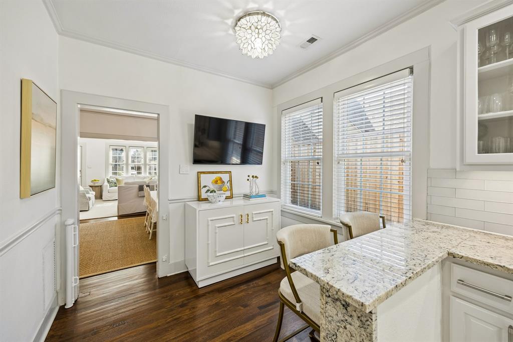 PERRY HEIGHTS - Residential