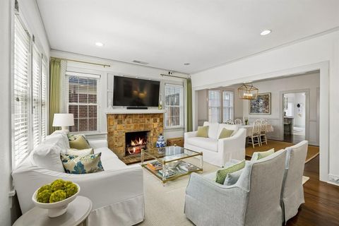 4318 Vandelia Street Dallas TX 75219