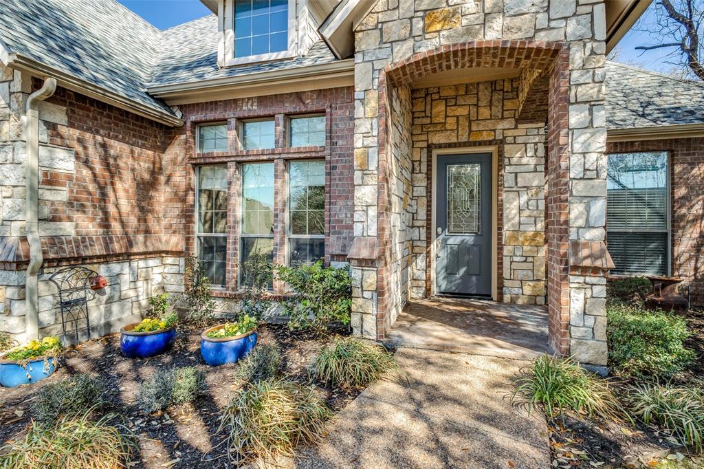 1 Jamie Court