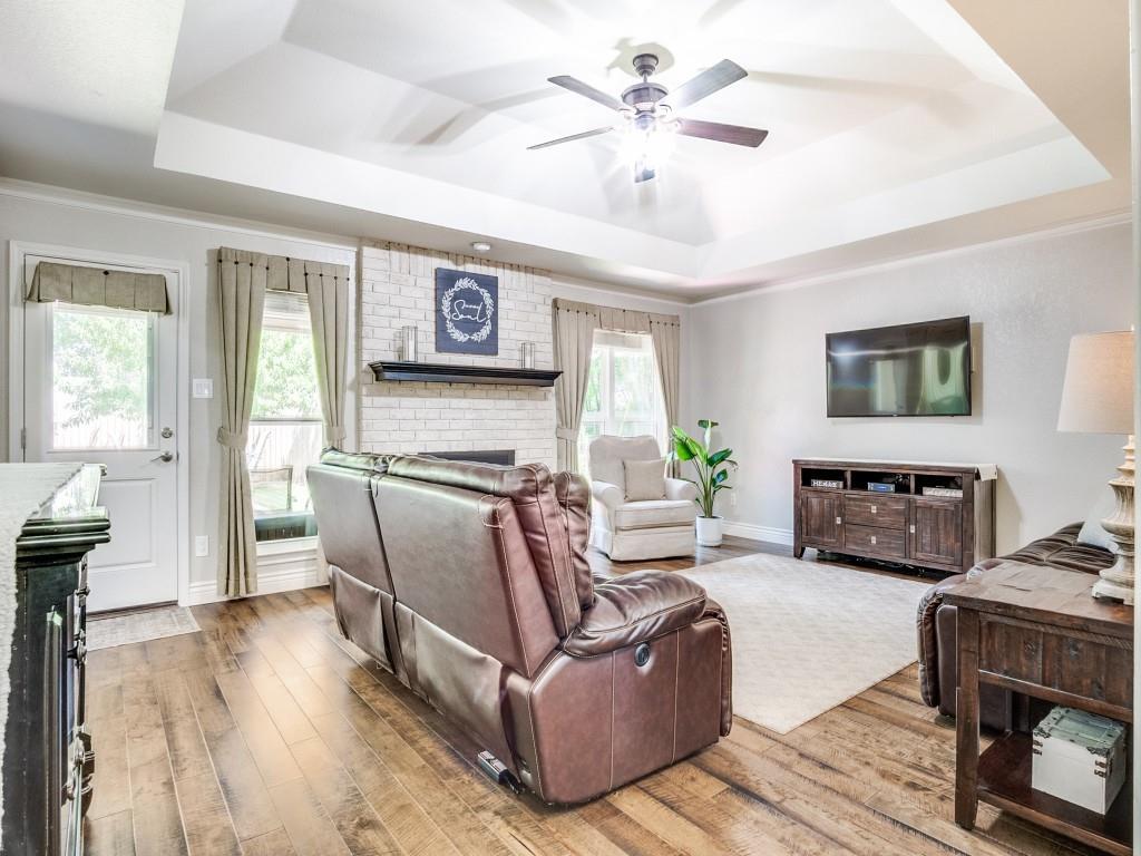 225 NE Brushy Mound Road