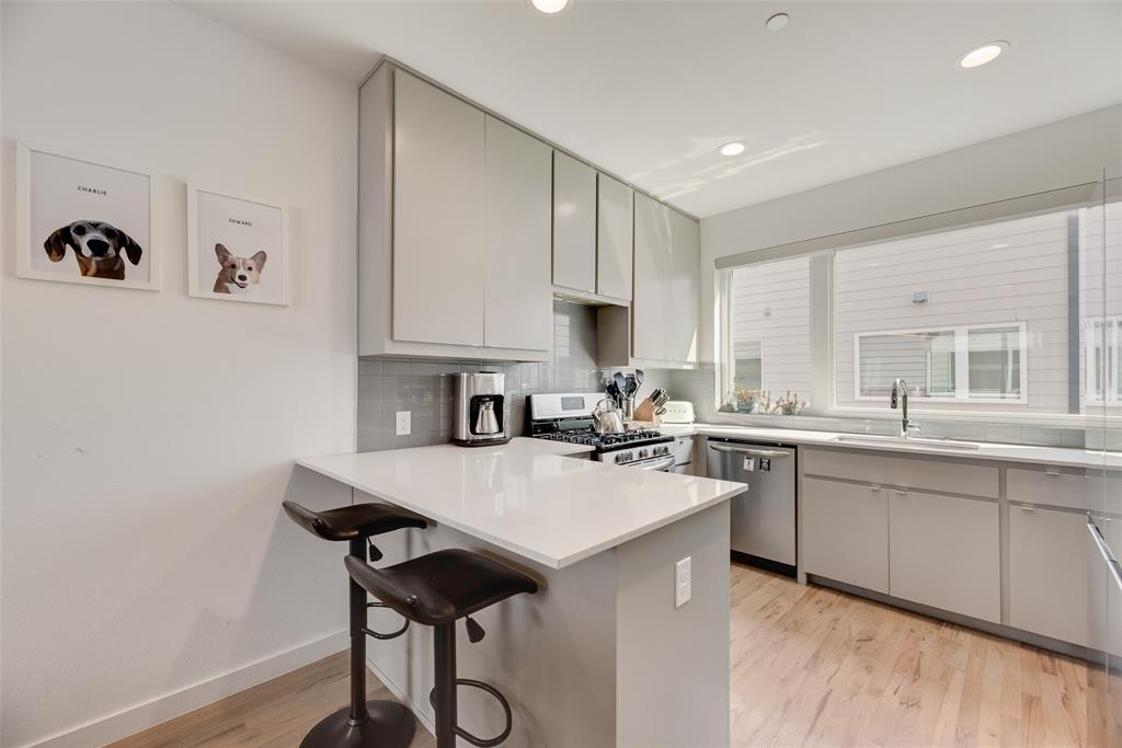 BRYAN HEIGHTS PH 3 CONDO - Residential