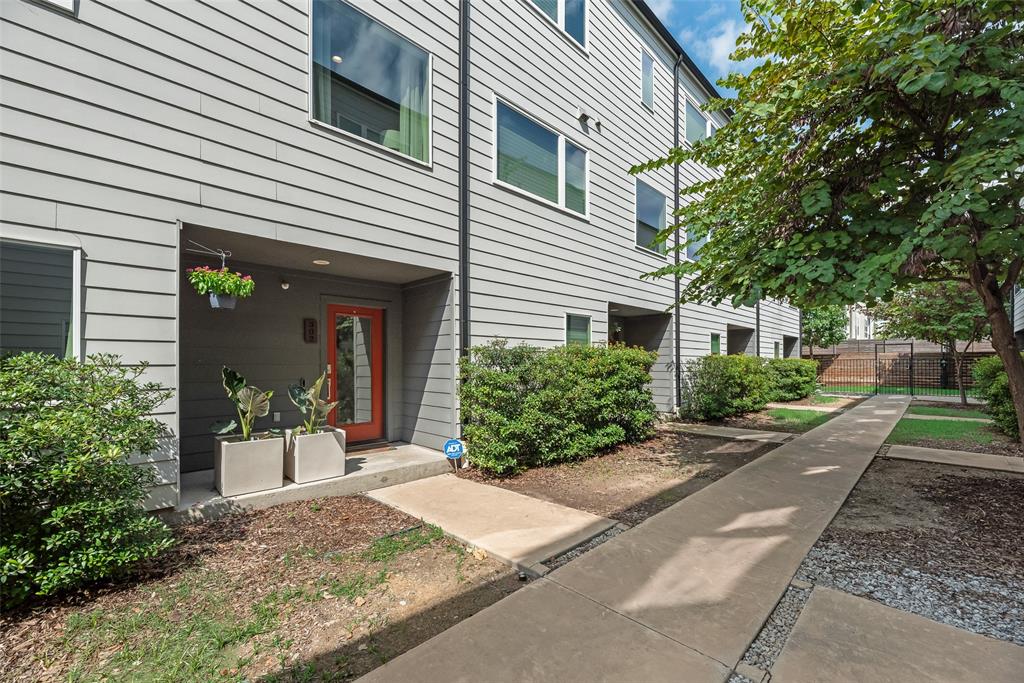 BRYAN HEIGHTS PH 3 CONDO - Residential