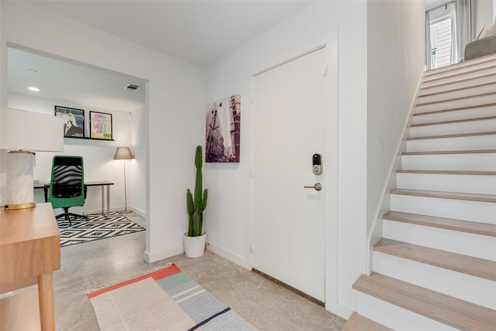 BRYAN HEIGHTS PH 3 CONDO - Residential