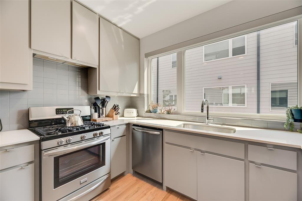 BRYAN HEIGHTS PH 3 CONDO - Residential