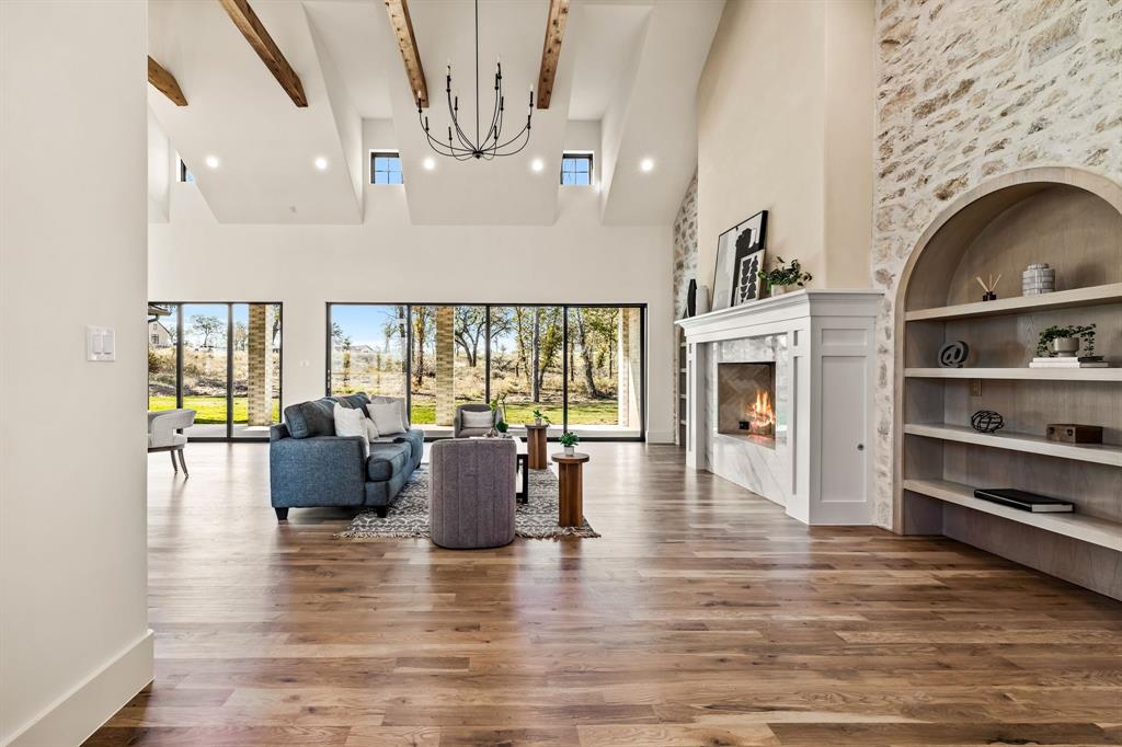 513 Royal Santana Run