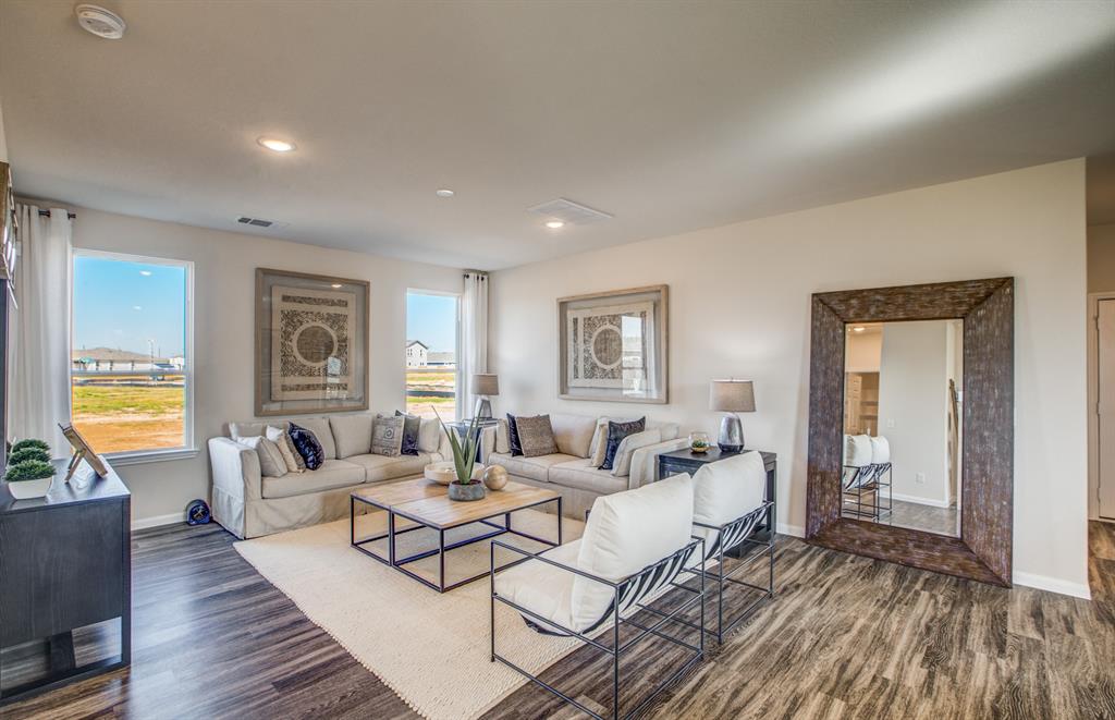 1001 Clear Dusk Lane