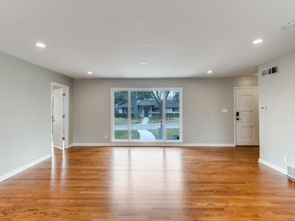 Johnston Park 01 Instl - Residential