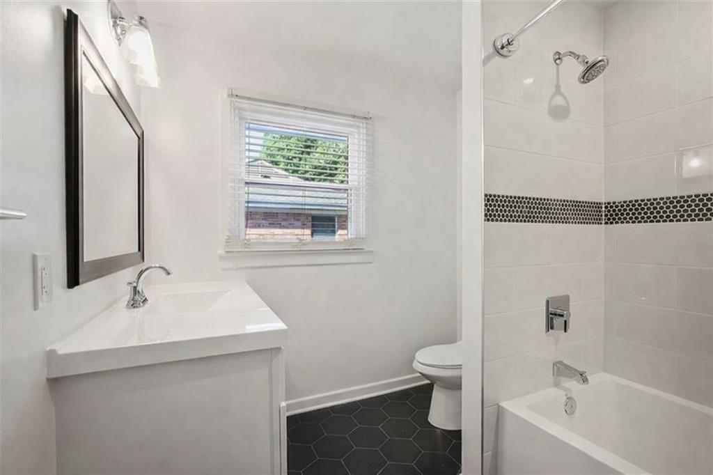 Johnston Park 01 Instl - Residential