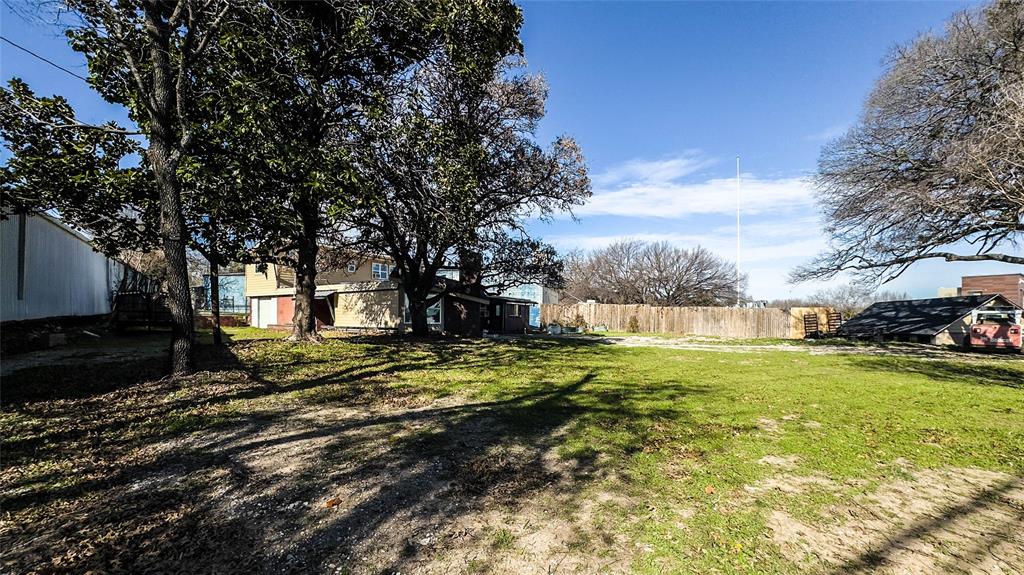 Crestview - Commercial Sale