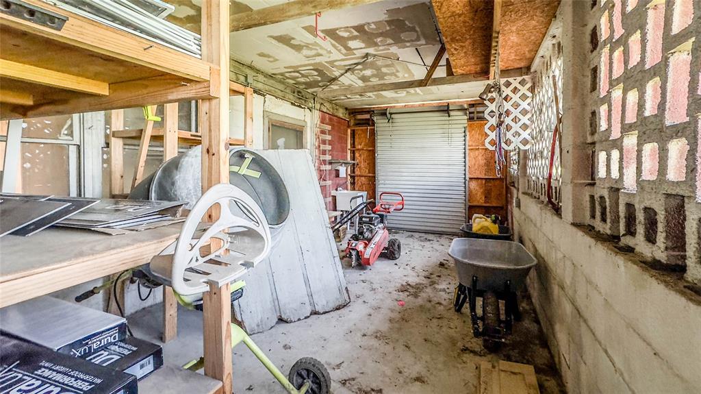 Crestview - Commercial Sale