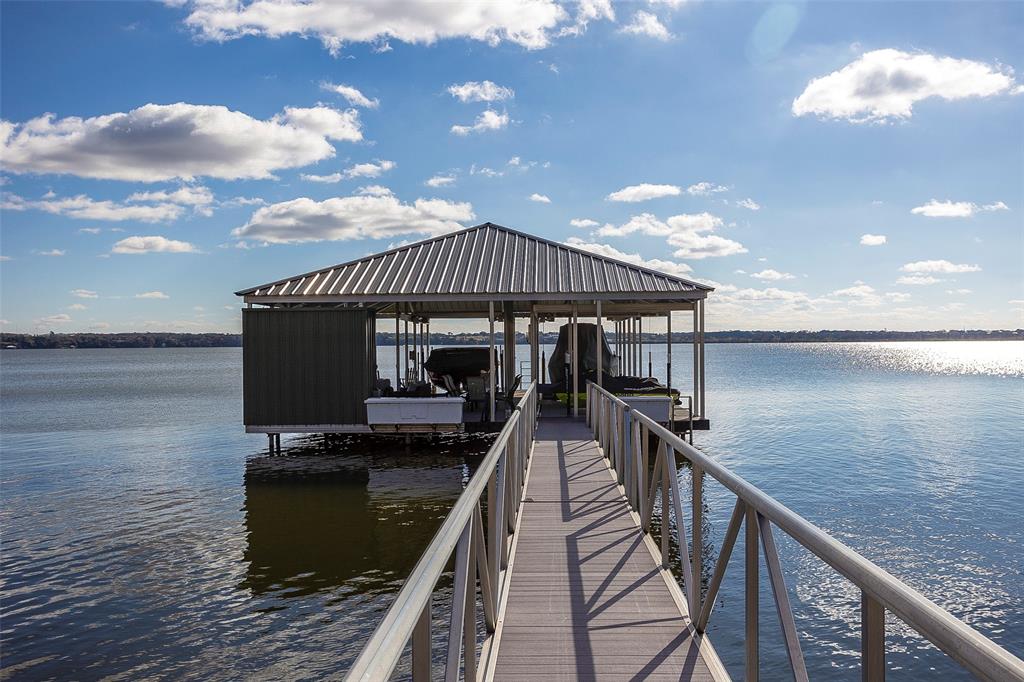 Decordova Bend Estate - Residential