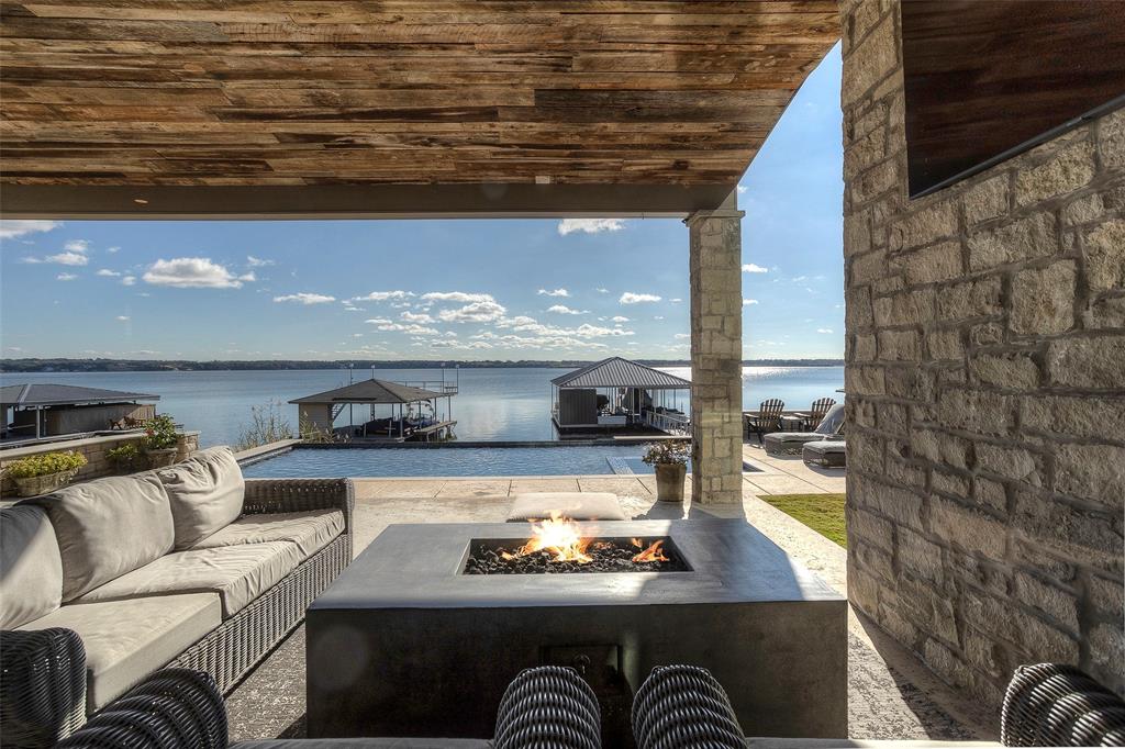 Decordova Bend Estate - Residential