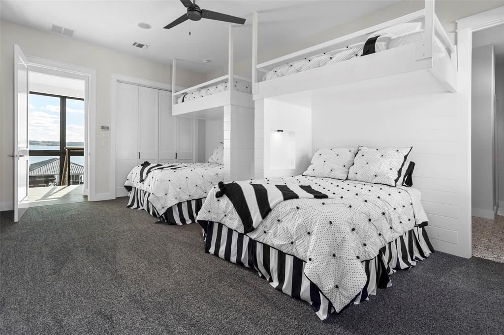 Decordova Bend Estate - Residential