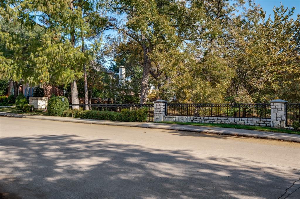 Oaktree Ph Two - Residential