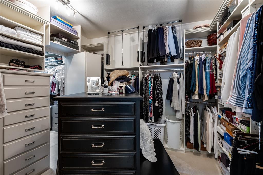 Oaktree Ph Two - Residential