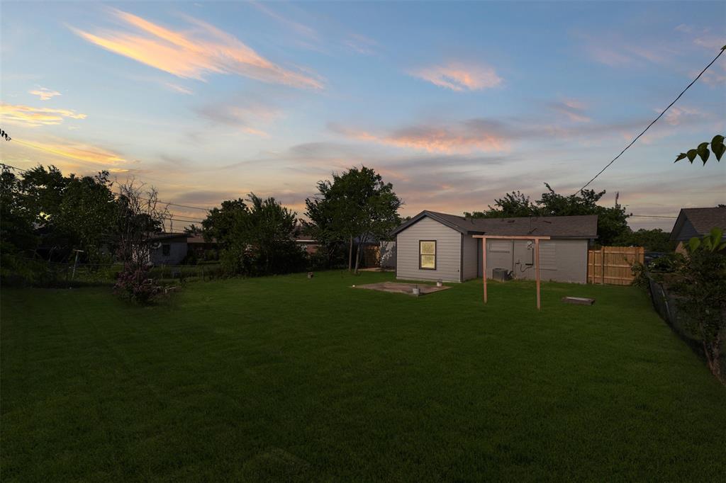 Inglewood Park 01 - Residential