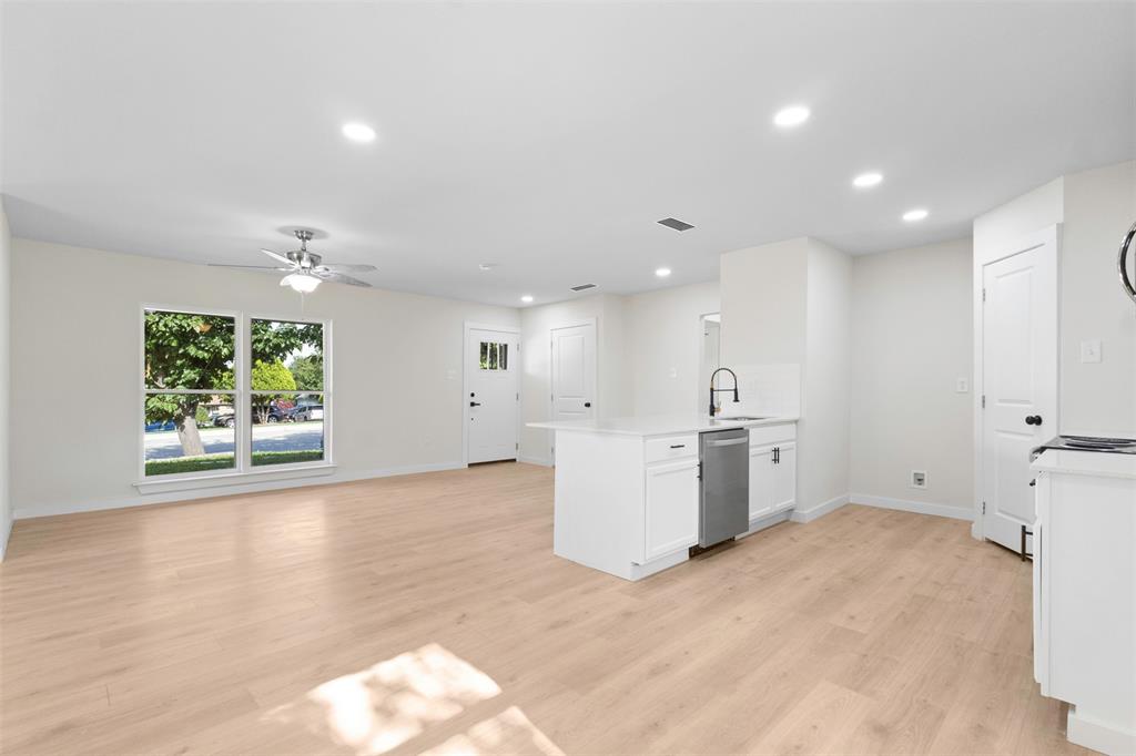 Inglewood Park 01 - Residential