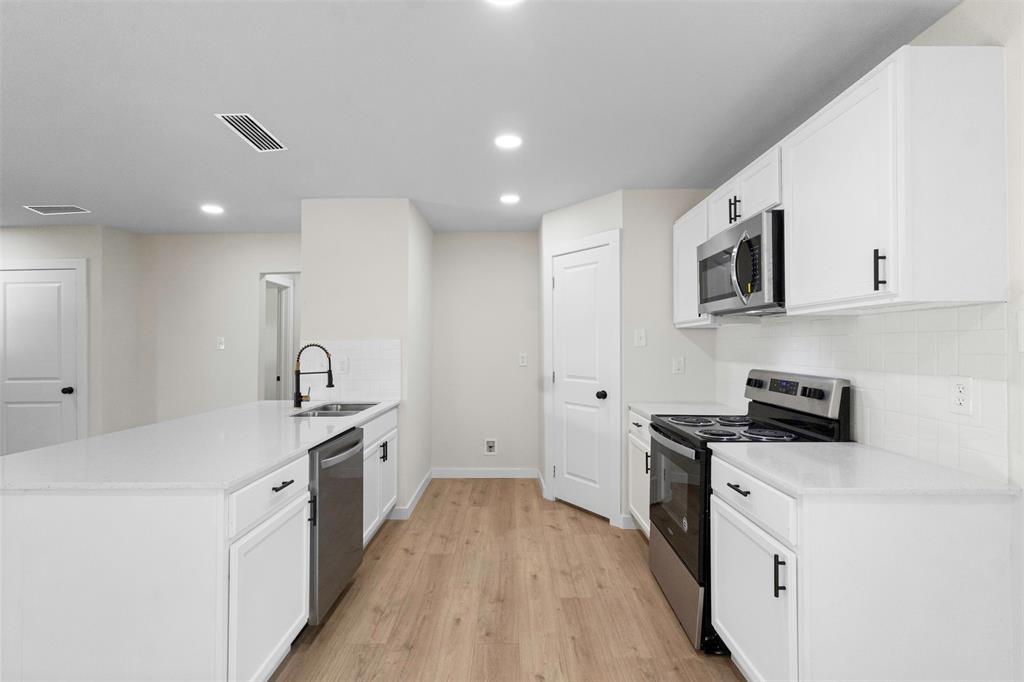 Inglewood Park 01 - Residential