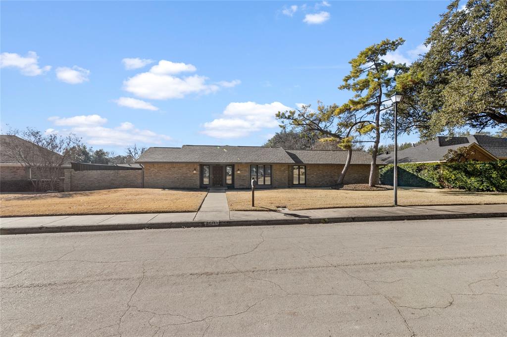 7116 Hunters Ridge Drive