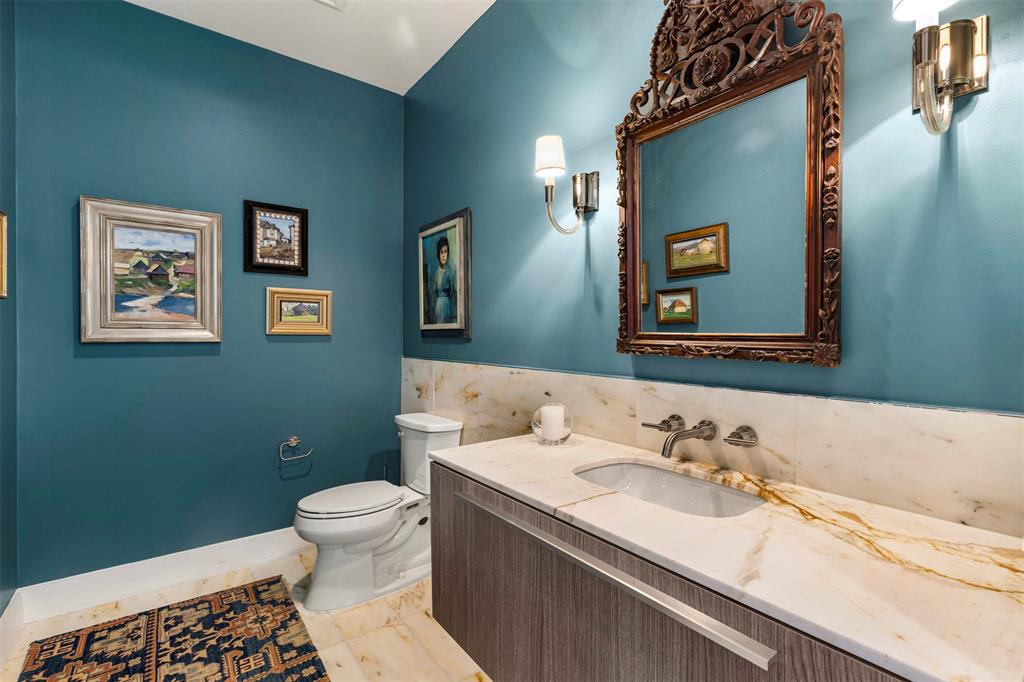 Bleu Ciel Condo - Residential