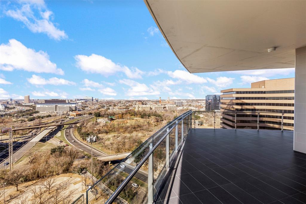 Bleu Ciel Condo - Residential