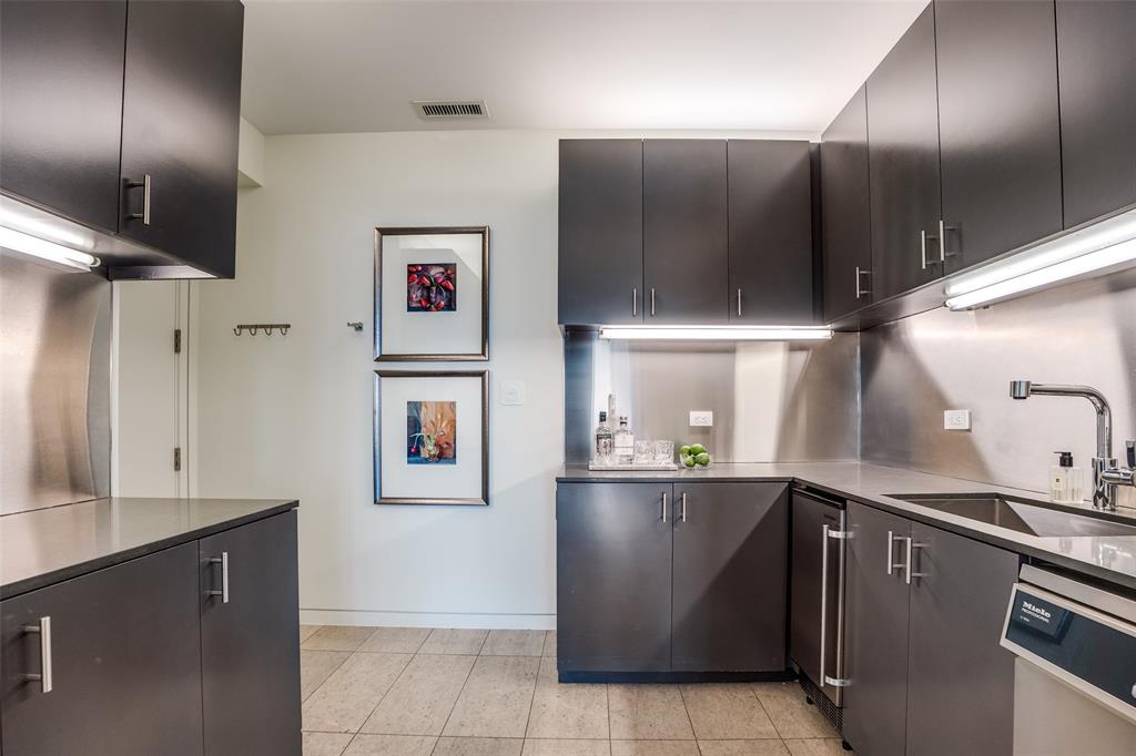 Museum Tower Condo - Residential