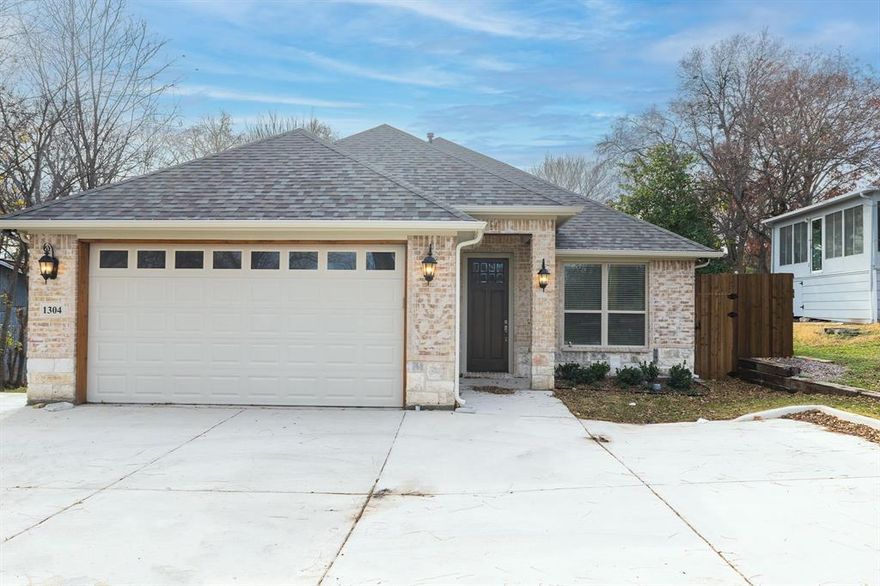 Welcome to this beautiful house in the heart of the city of McKinney where the tranquility is the best and the community is very safe. McKinney is considered one of the best cities to live in the United States and this house is perfect, it has 4 bedrooms, 3 full bathrooms, Study, custom finishes, Tile throughout 2 sinks one for filtration drinking water and vegetables, Recirculating system for hot water, Prepared for whole house water softener
Epoxy in garage, 10 yr structural warranty, Piers in foundation, (Plans can be provided), Tankless water heater, Stained cedar fence, Sprinklers, Alarm. It also includes a brand new Refrigerator, Washer and Dryer.