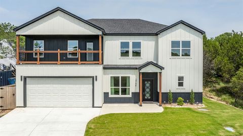 2704 Creek Drive Granbury TX 76048