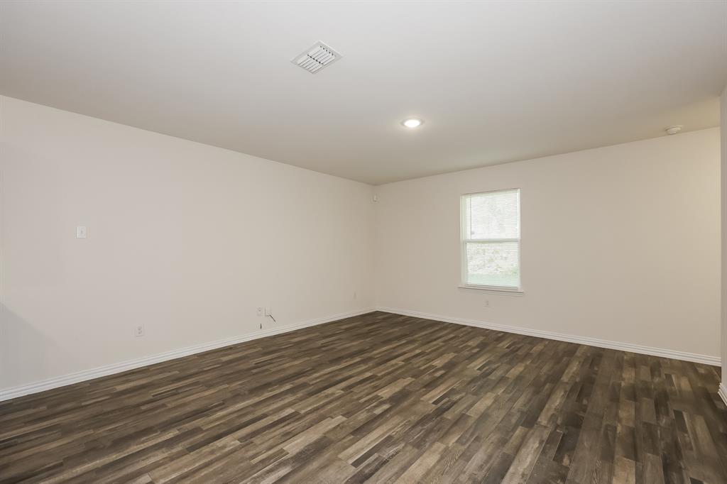 3111 Mcdermott Avenue