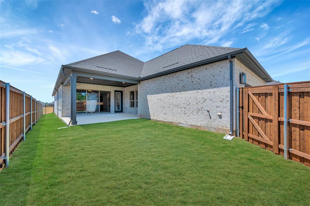 2097 Pine Grove Lane