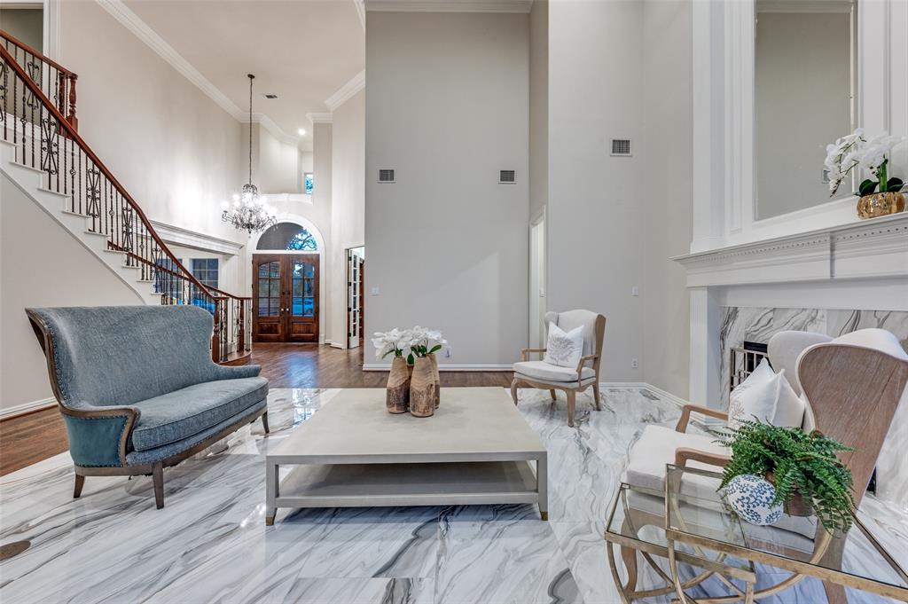 805 Huntington Court