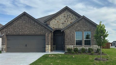 204 Beechwood Avenue Fate TX 75189