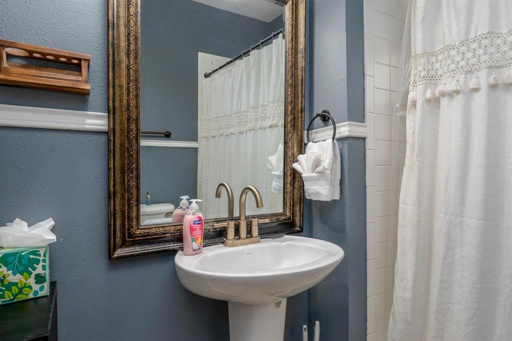 Riverside Drive Add - Residential