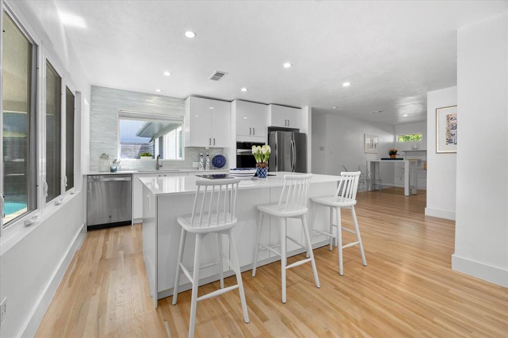 3848 South Drive
