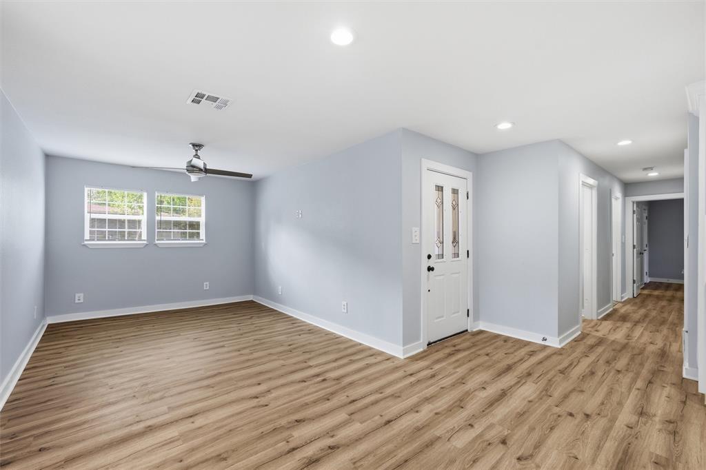 2512 Mckenzie Avenue